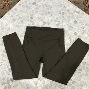 Lululemon Invigorate Tights 23”